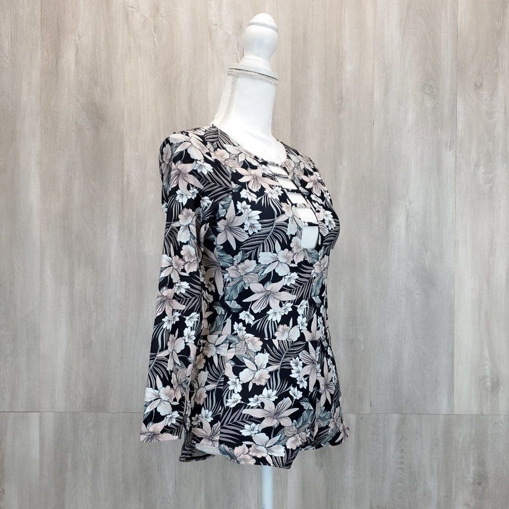 Misfit Retro Floral Cut Out Zipped Rashguard Set G-0191.92 - Picture 7 of 15